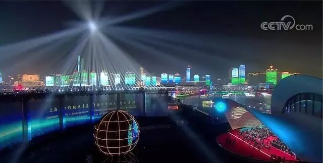 青島峰會大型燈光藝術表演