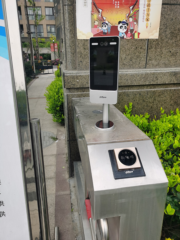 1592534682893169.jpg cr06r.jpg